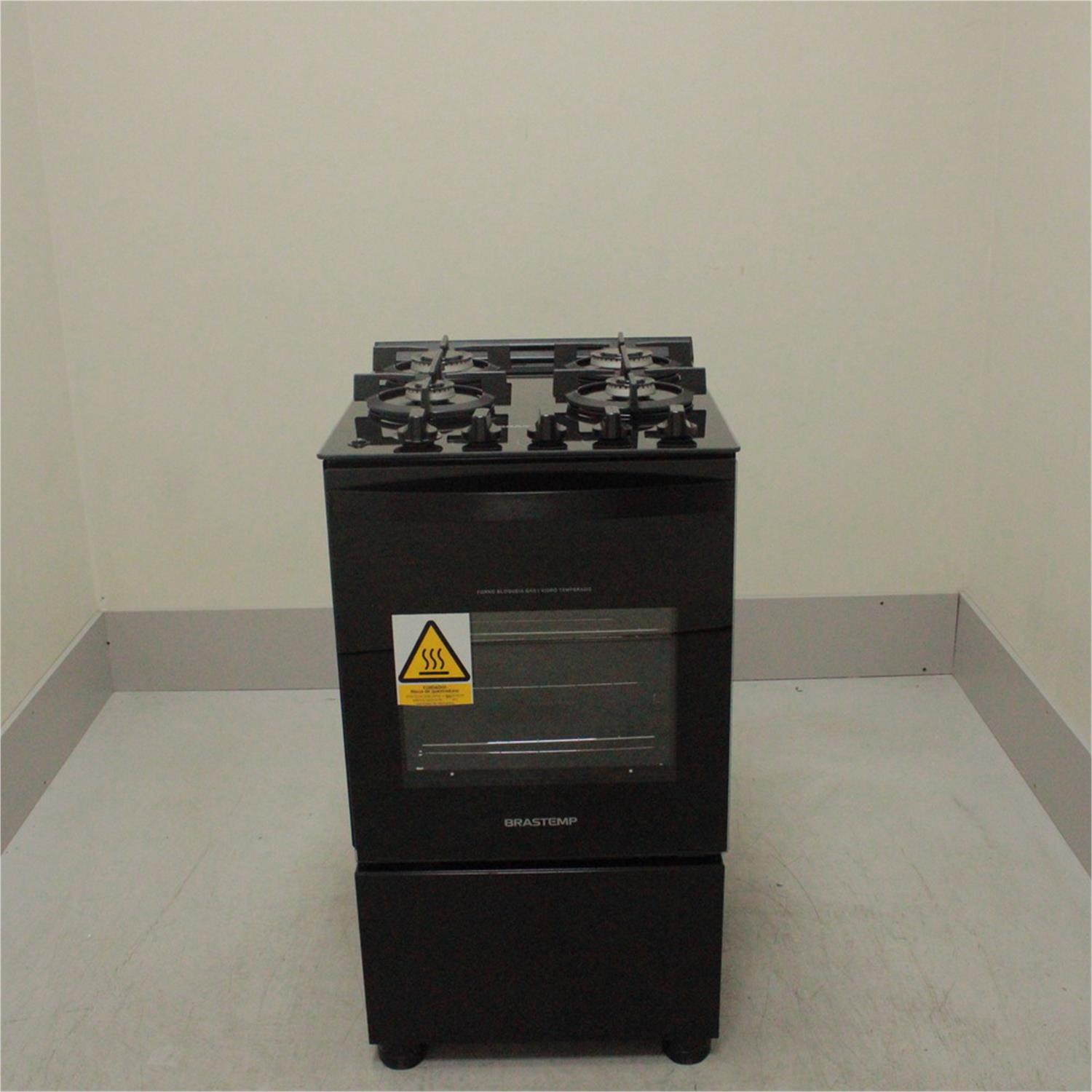 Fogão Brastemp 4 Bocas Preto com mesa de vidro e grades duplas de ferro fundido - BFO4VAEUS3_WBOM_CE5630676