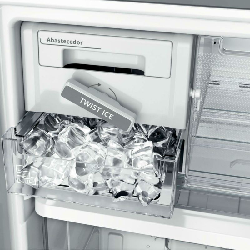Brastemp_Geladeira_BRE59AB_Imagem_Detalhe_Twist_Ice_Advanced_3000x3000