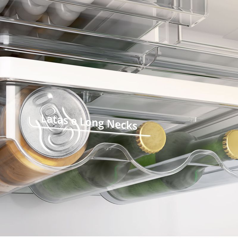 Brastemp_Geladeira_BRM59AB_Imagem_Detalhe_Latas_e_Long_Neckspng