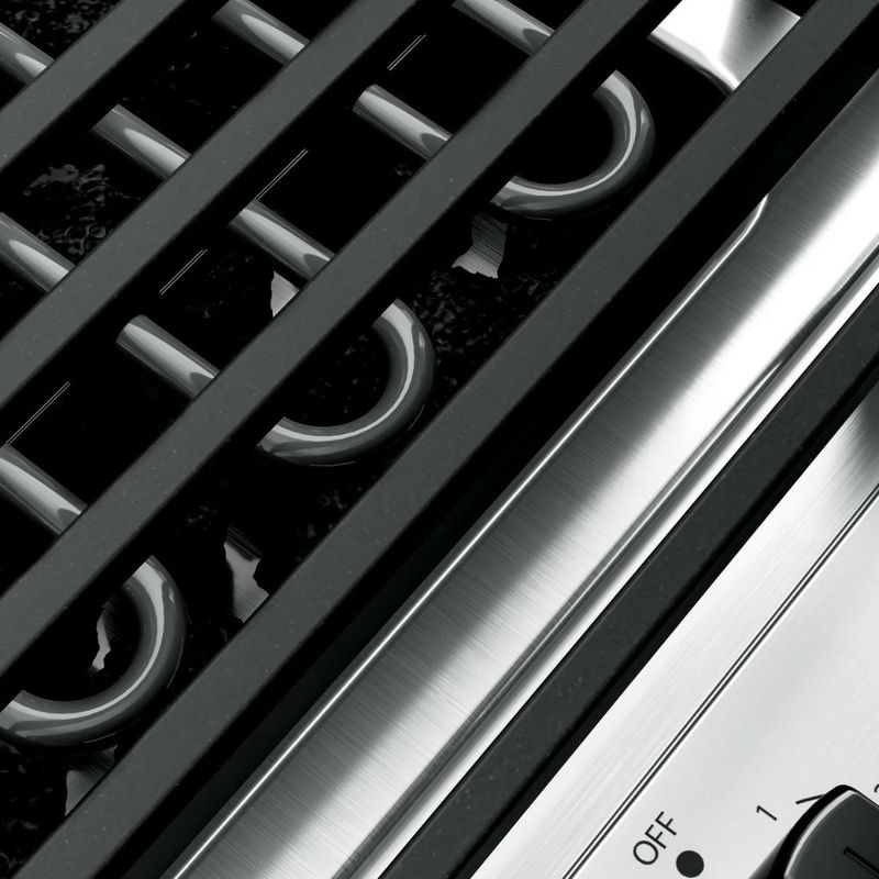 Brastemp_Cooktop_BDH31AR_Imagem_Detalhe_Pedras_Vulcanincas