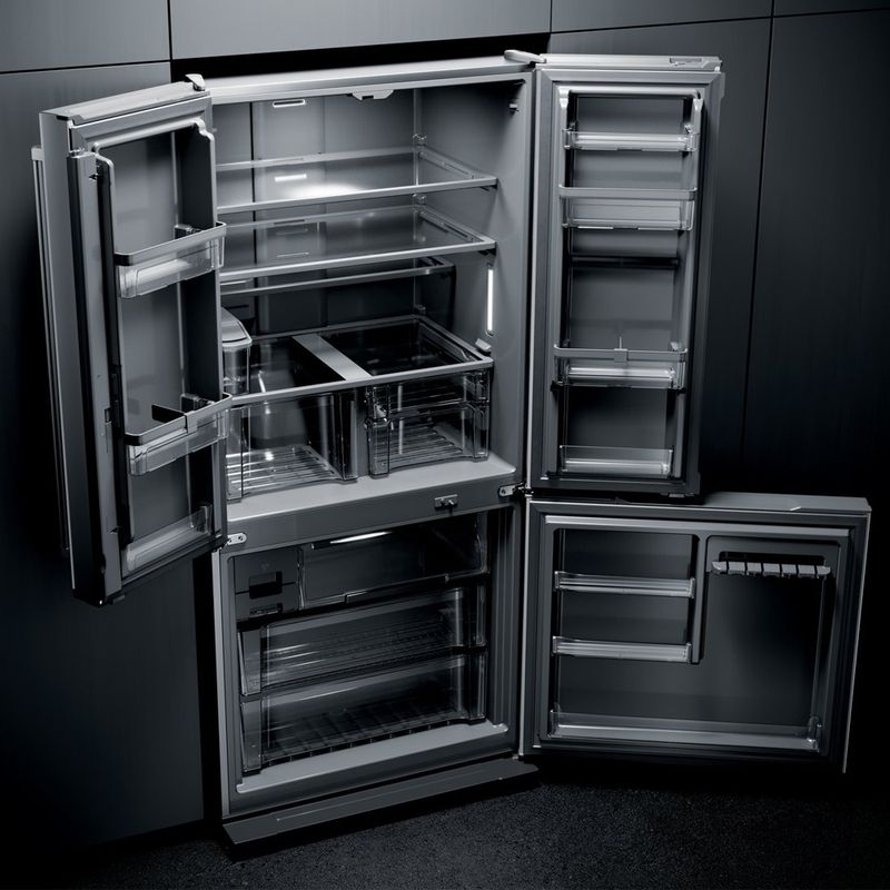 Brastemp_Geladeira_BRO81AR_Imagem_Detalhe_interior_platinum